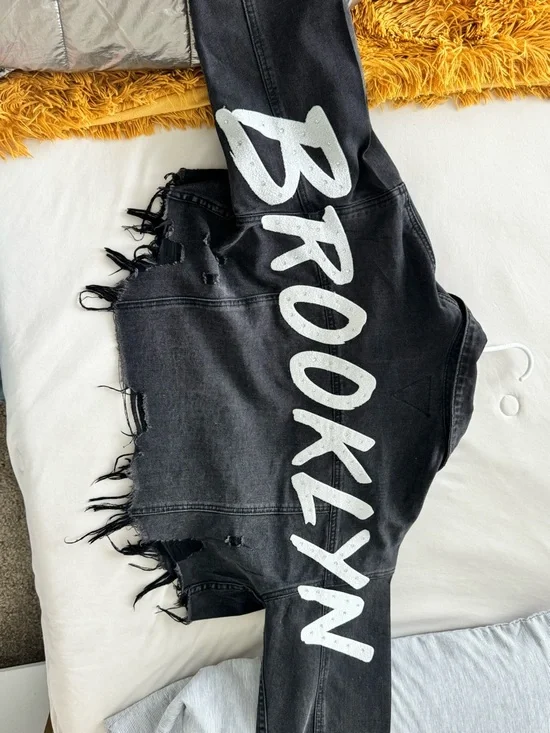 Trio Urban Brooklyn cropped black denim jacket S/M - Picture 5 of 5